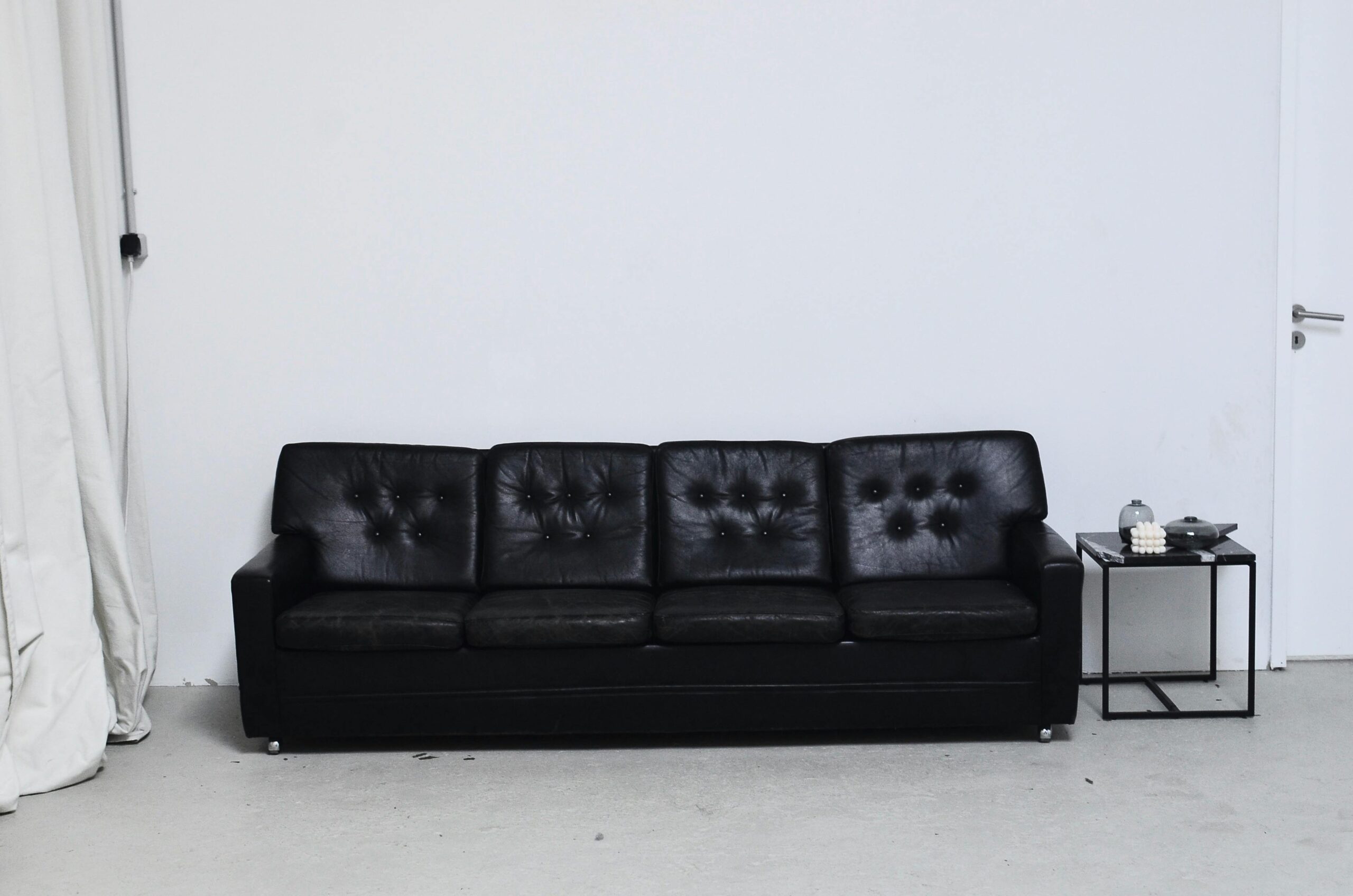 Die besten Tipps für die Pflege von Leder-Sofas