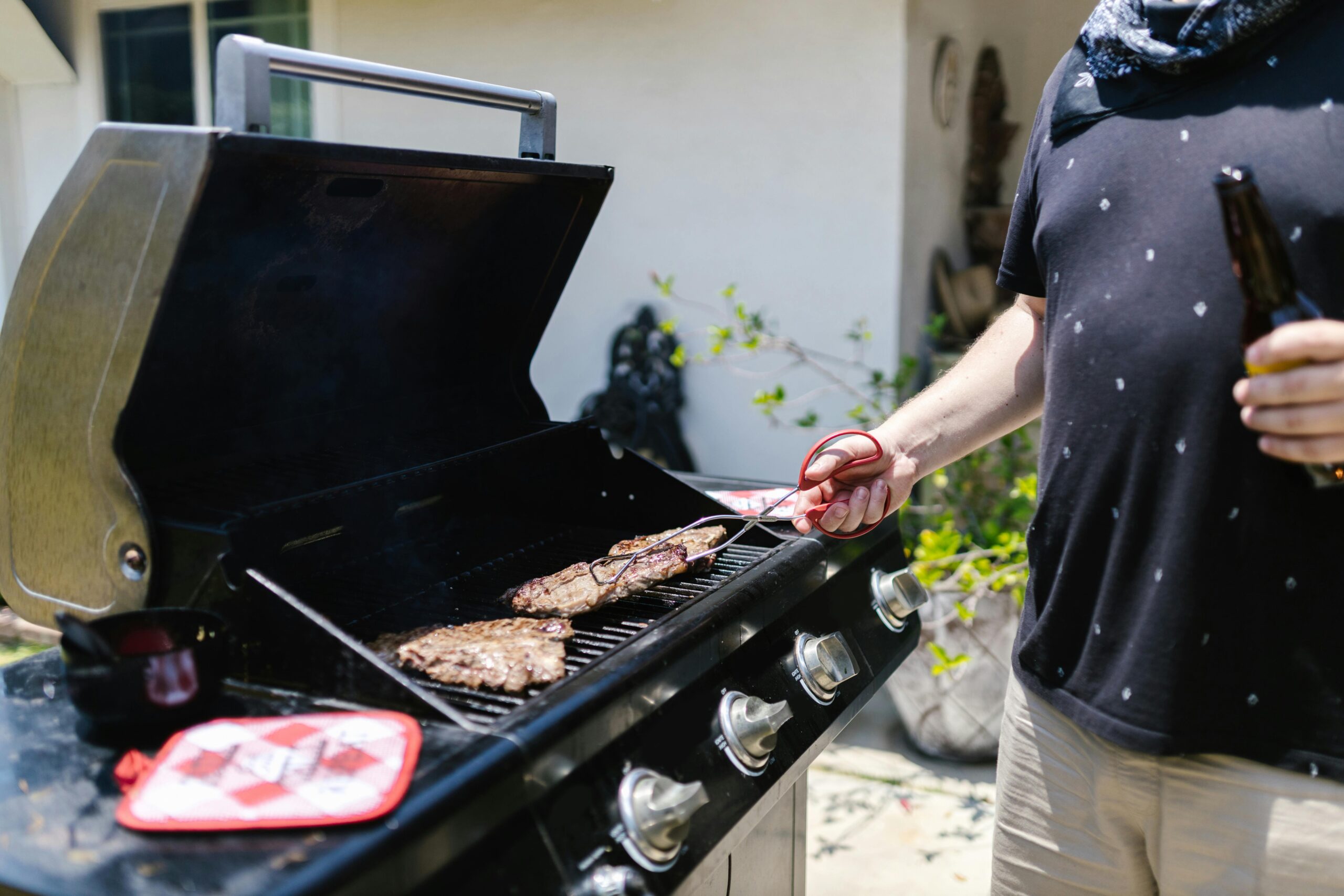Tipps für die Reinigung und Pflege eines Weber Gasgrills